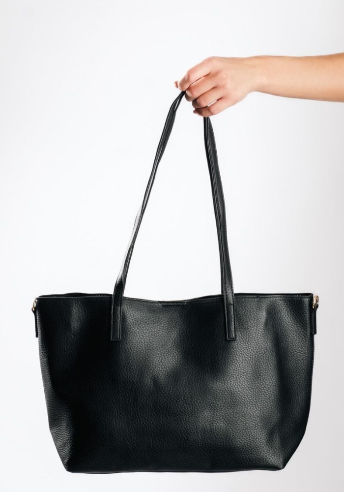 Τσάντα shopper με εσωτερικό τσαντάκι και επιπλέον μακρύ λουράκι ΜΑΥΡΟ