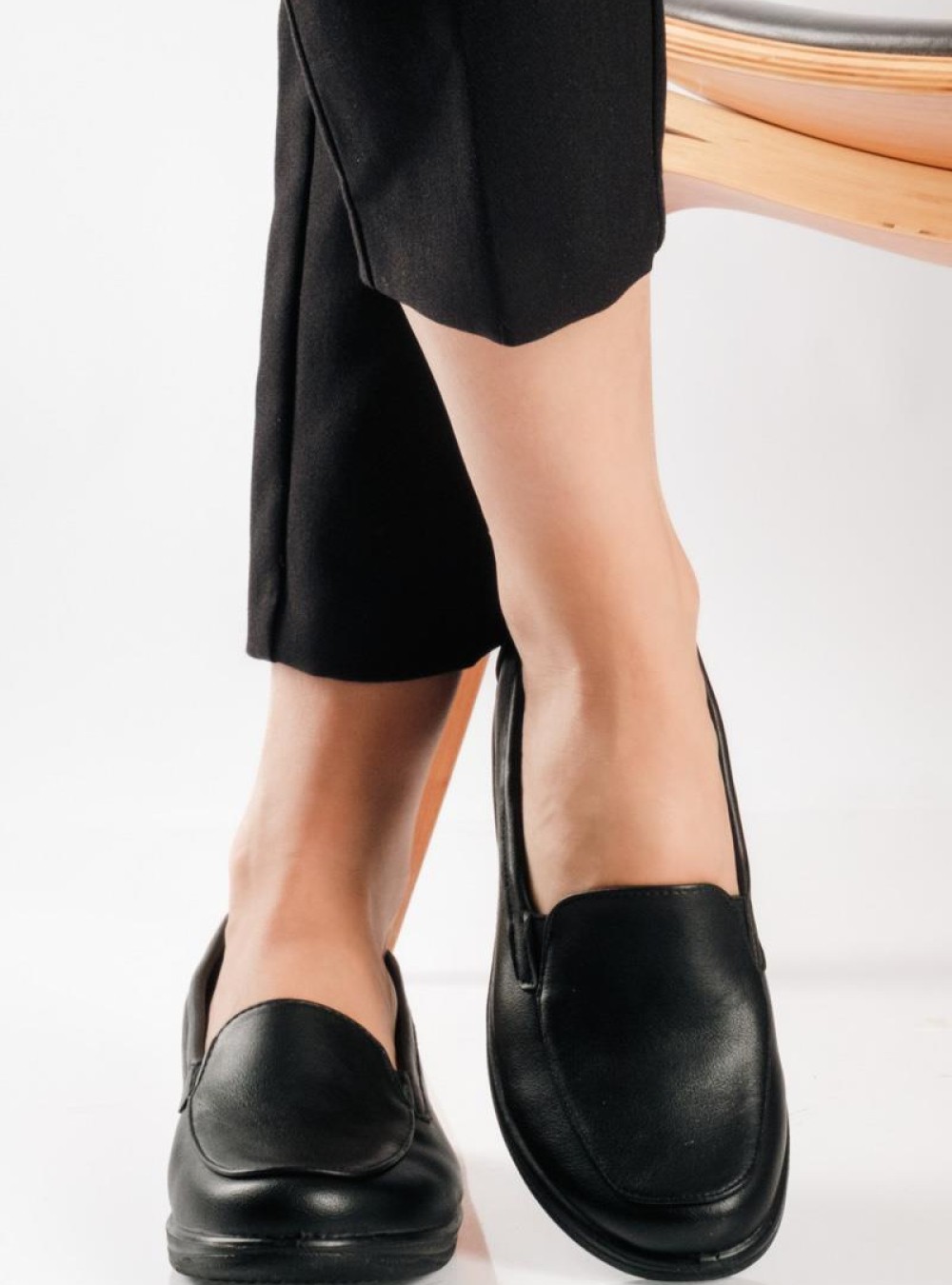 ΖΑΚ Comfort slip-on με δερμάτινο πάτο ΜΑΥΡΟ
