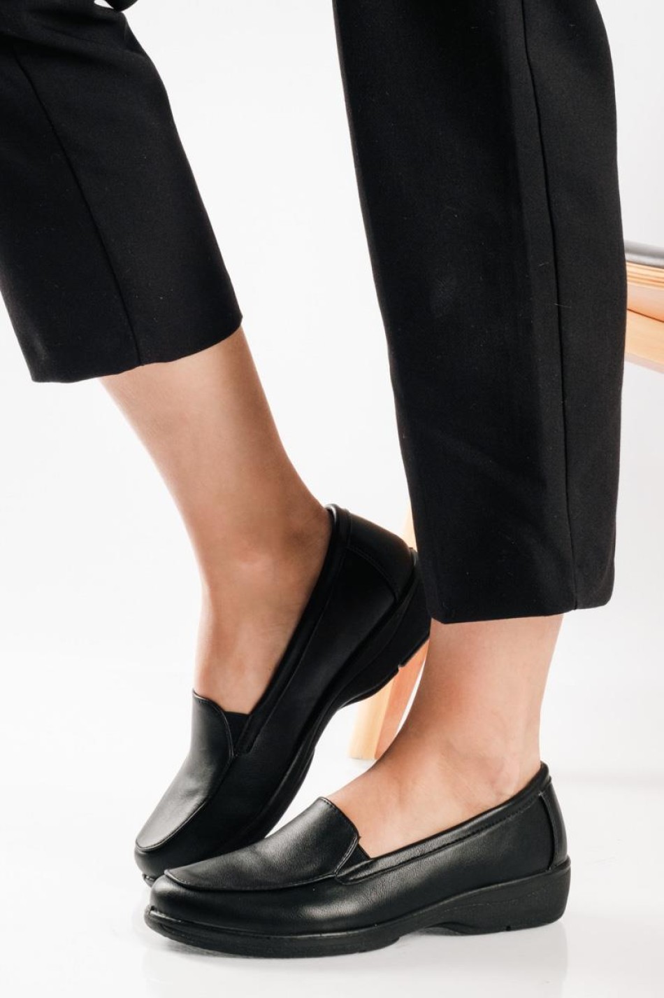 ΖΑΚ Comfort slip-on με δερμάτινο πάτο ΜΑΥΡΟ