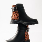 ZAK biker μποτάκια για κορίτσια με animal print και διπλό διακοσμητικό ζωνάκι  ΜΑΥΡΟ/ΛΕΟΠΑΡ