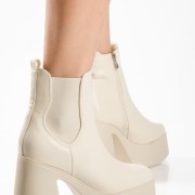 Δίσολα ankle boots με χοντρό τακούνι και λάστιχο στο πλάι ΜΠΕΖ