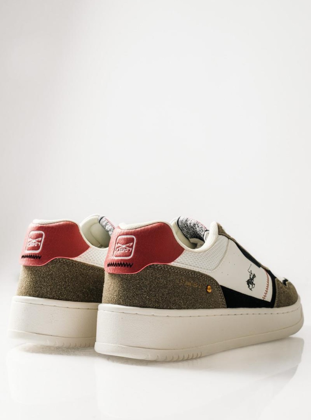 BEVERLY HILLS POLO CLUB sneaker με λαδί suede λεπτομέρειες ΛΑΔΙ