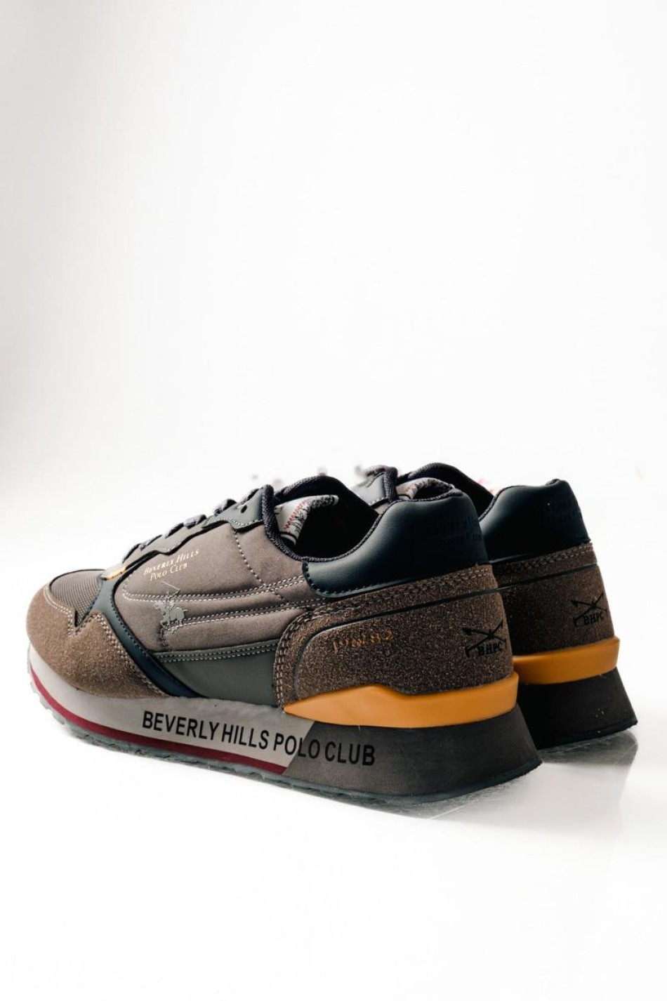 BEVERLY HILLS POLO CLUB sneaker με συνδυασμό υλικών με logo στη σόλα ΓΚΡΙ