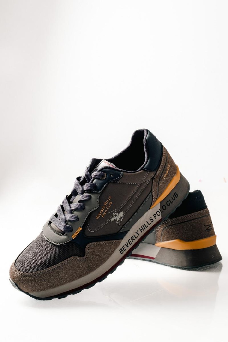 BEVERLY HILLS POLO CLUB sneaker με συνδυασμό υλικών με logo στη σόλα ΓΚΡΙ