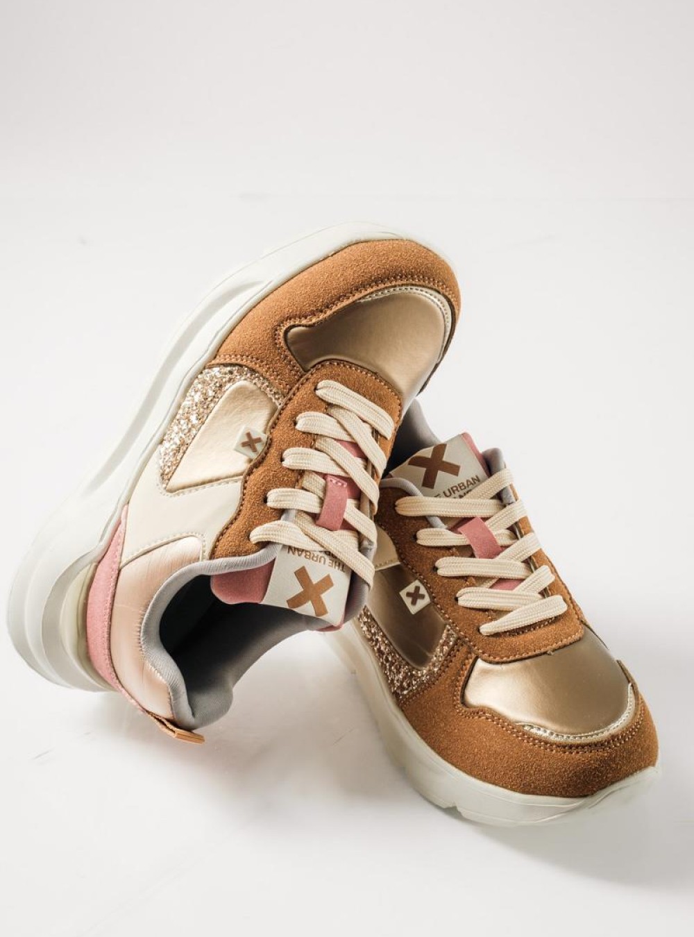 XTI chunky sneakers για κορίτσια με glitter ΜΠΕΖ