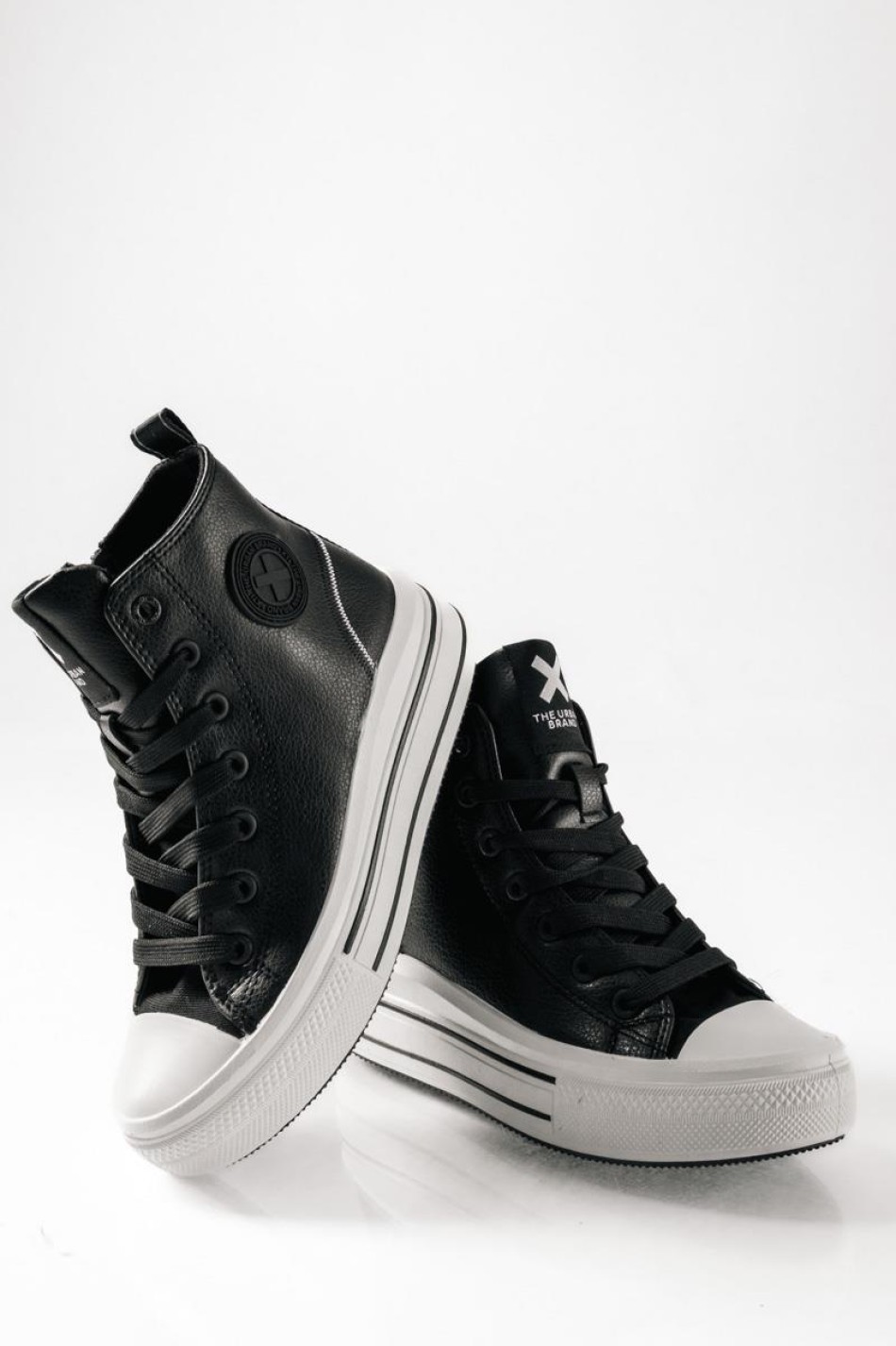 XTI sneakers μποτάκια με κορδόνια και φερμουάρ ΜΑΥΡΟ