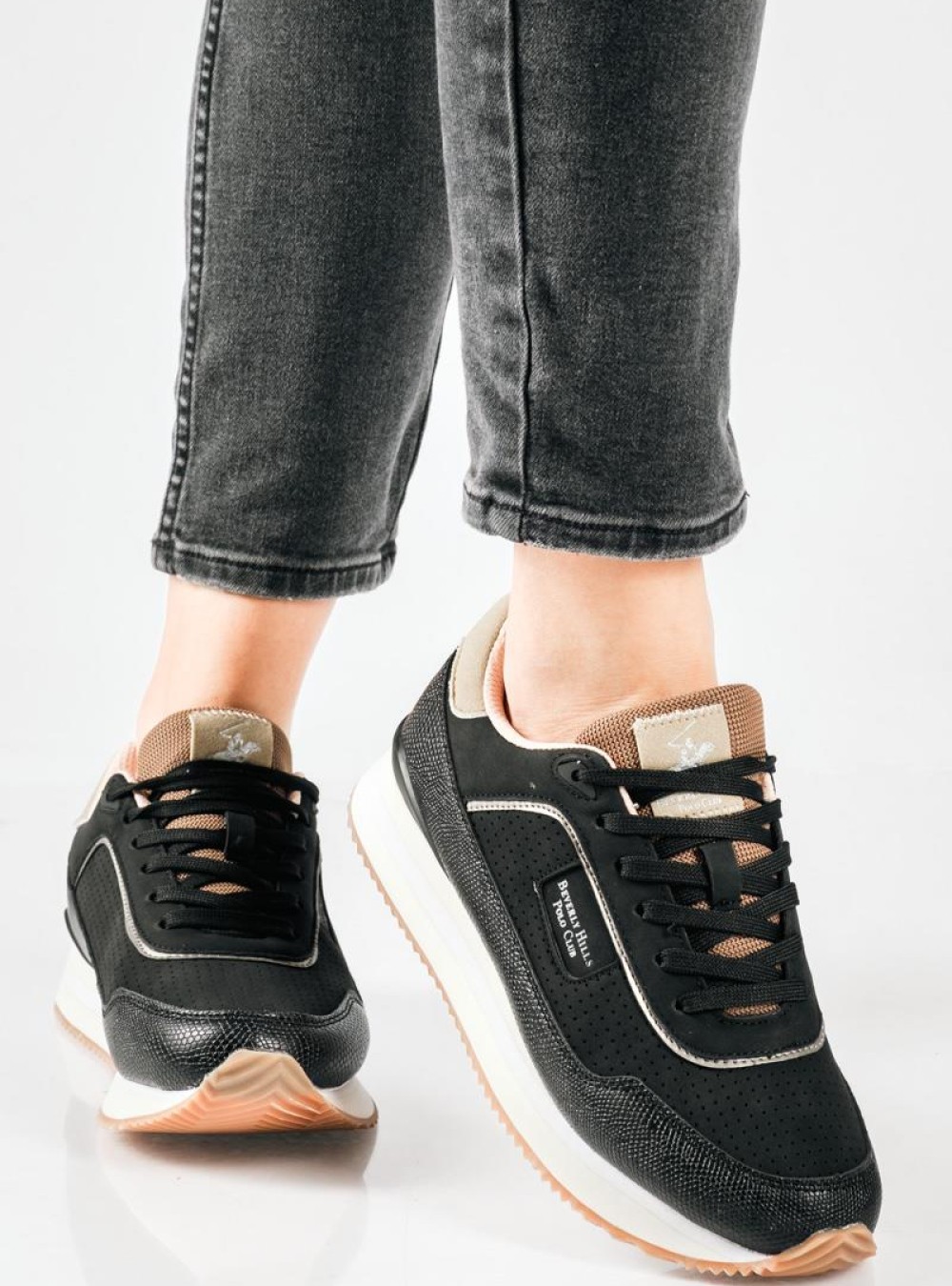 BEVERLY HILLS POLO CLUB γυναικεία sneakers με ανάγλυφη υφή ΜΑΥΡΟ BEVERLY HILLS POLO CLUB γυναικεία sneakers με ανάγλυφη υφή ΜΑΥΡΟ