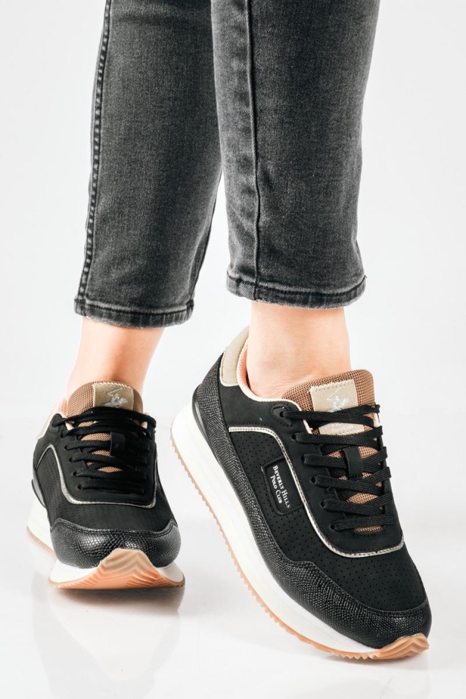 BEVERLY HILLS POLO CLUB γυναικεία sneakers με ανάγλυφη υφή ΜΑΥΡΟ BEVERLY HILLS POLO CLUB γυναικεία sneakers με ανάγλυφη υφή ΜΑΥΡΟ