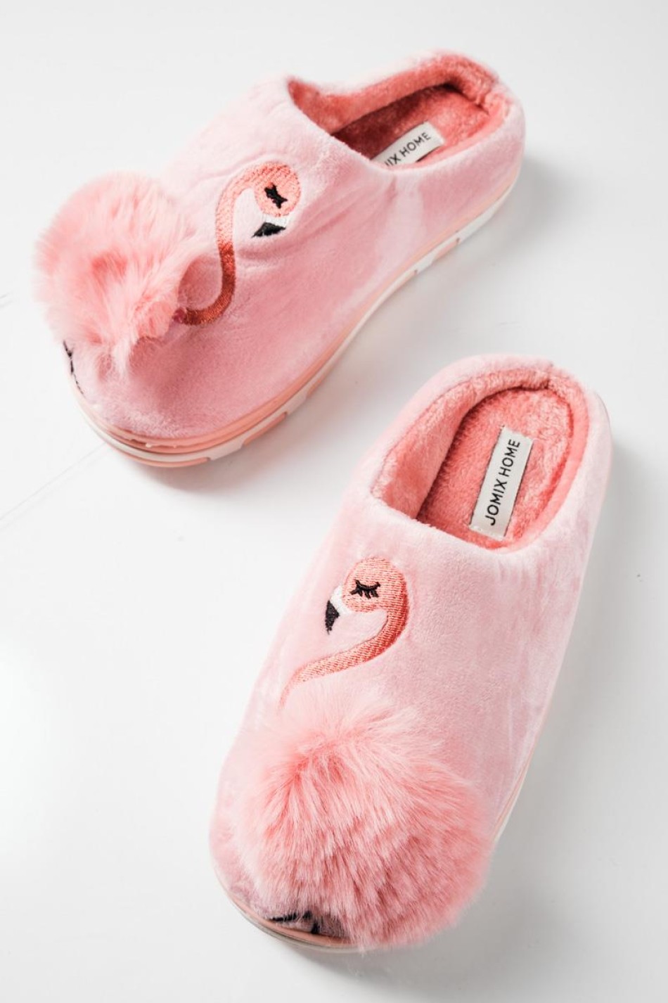 Γυναικείες χειμερινές παντόφλες με σχέδιο flamingo και pom pom ΡΟΖ Γυναικείες χειμερινές παντόφλες με σχέδιο flamingo και pom pom ΡΟΖ