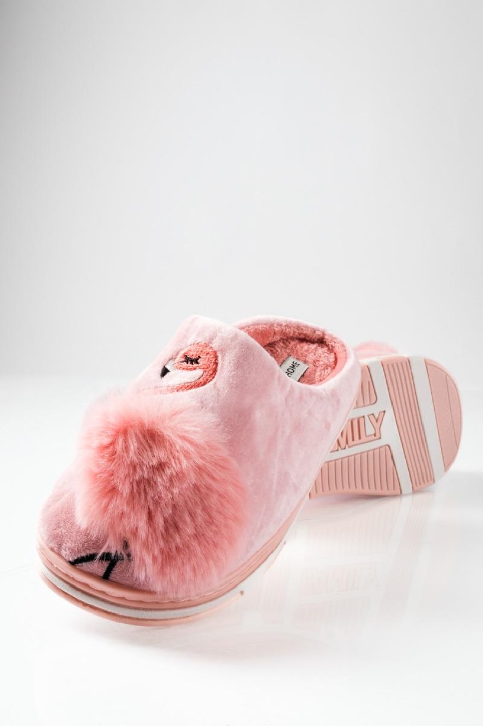 Γυναικείες χειμερινές παντόφλες με σχέδιο flamingo και pom pom ΡΟΖ Γυναικείες χειμερινές παντόφλες με σχέδιο flamingo και pom pom ΡΟΖ