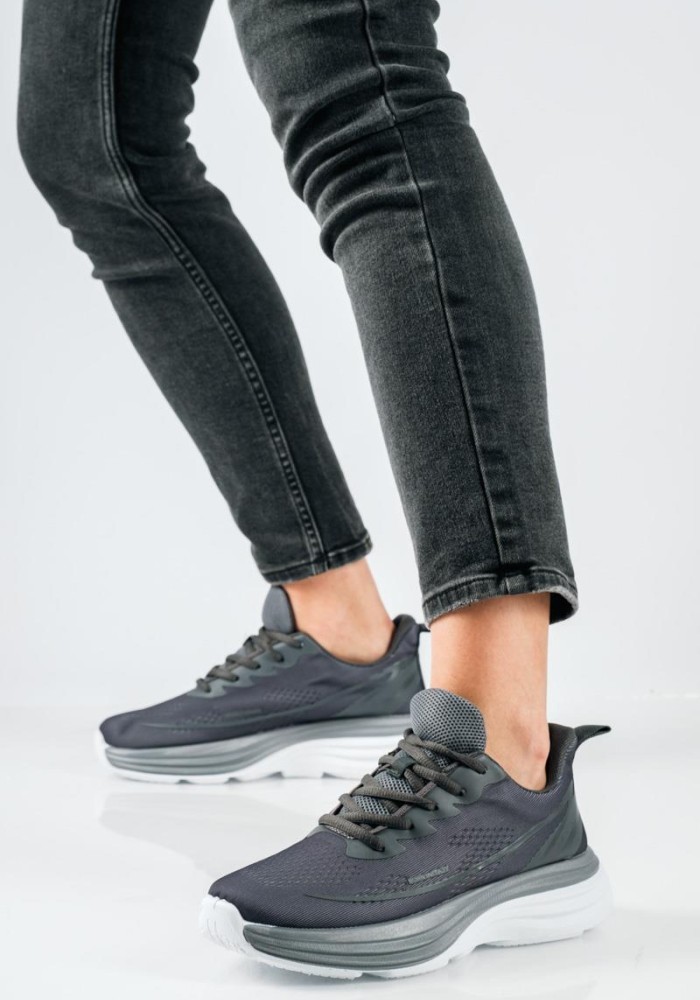 Running sneakers δίσολα σε απλή γραμμή ΓΚΡΙ