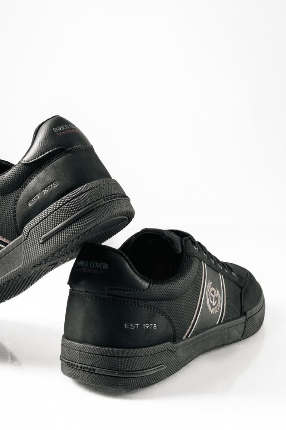 ENRICO COVERI ανδρικά sneakers με διακριτικό λογότυπο ΜΑΥΡΟ ENRICO COVERI ανδρικά sneakers με διακριτικό λογότυπο ΜΑΥΡΟ