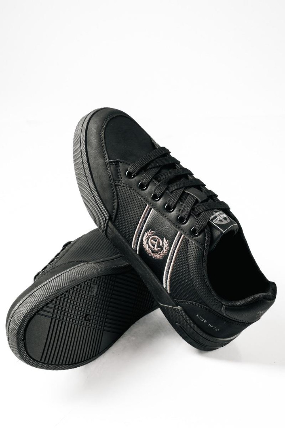 ENRICO COVERI ανδρικά sneakers με διακριτικό λογότυπο ΜΑΥΡΟ ENRICO COVERI ανδρικά sneakers με διακριτικό λογότυπο ΜΑΥΡΟ