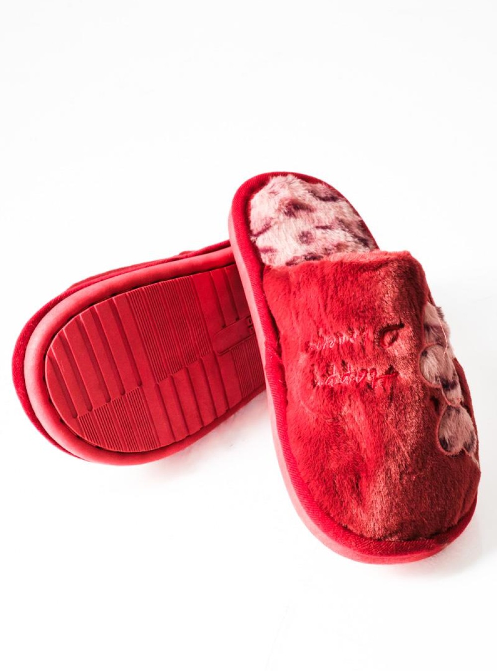 Μπορντώ γυναικείες παντόφλες με animal print λεπτομέρειες Μπορντώ γυναικείες παντόφλες με animal print λεπτομέρειες
