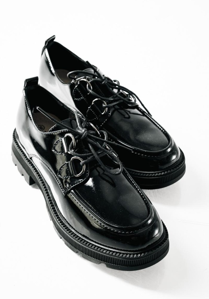 B-SOFT γυναικεία μαύρα λουστρίνι δετά loafers B-SOFT γυναικεία μαύρα λουστρίνι δετά loafers