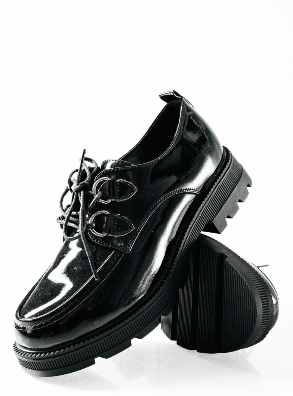 B-SOFT γυναικεία μαύρα λουστρίνι δετά loafers B-SOFT γυναικεία μαύρα λουστρίνι δετά loafers