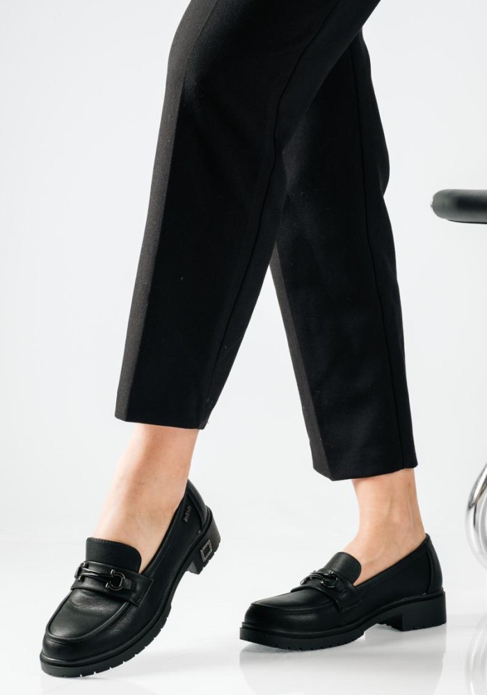 B-SOFT μαύρα γυναικεία loafers με αναπαυτικό δερμάτινο πάτο B-SOFT μαύρα γυναικεία loafers με αναπαυτικό δερμάτινο πάτο