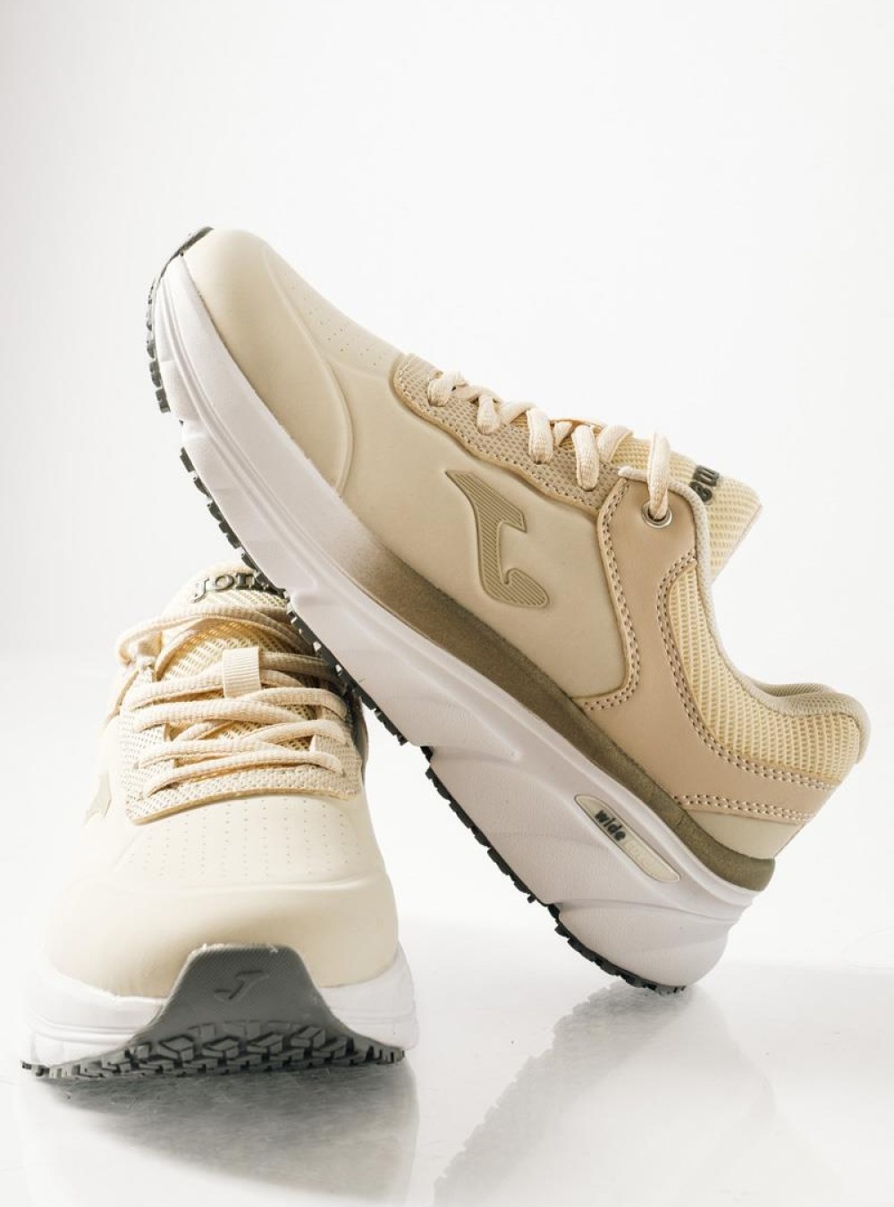 JOMA γυναικεία μπεζ sneakers με εσωτερική σόλα με αφρό μνήμης JOMA γυναικεία μπεζ sneakers με εσωτερική σόλα με αφρό μνήμης