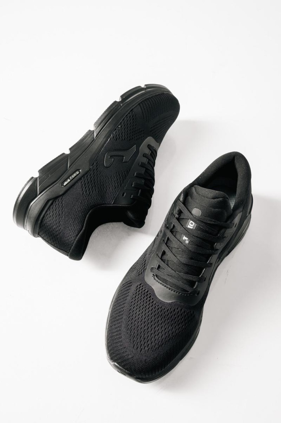 JOMA ανδρικά υφασμάτινα αθλητικά με memory foam σε μαύρο χρώμα