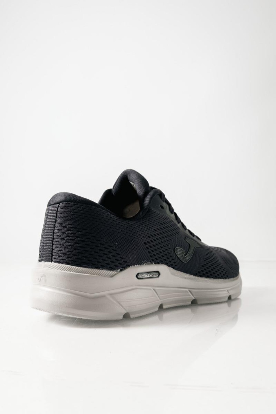 JOMA ανδρικά υφασμάτινα αθλητικά με memory foam σε μπλε χρώμα JOMA ανδρικά υφασμάτινα αθλητικά με memory foam σε μπλε χρώμα