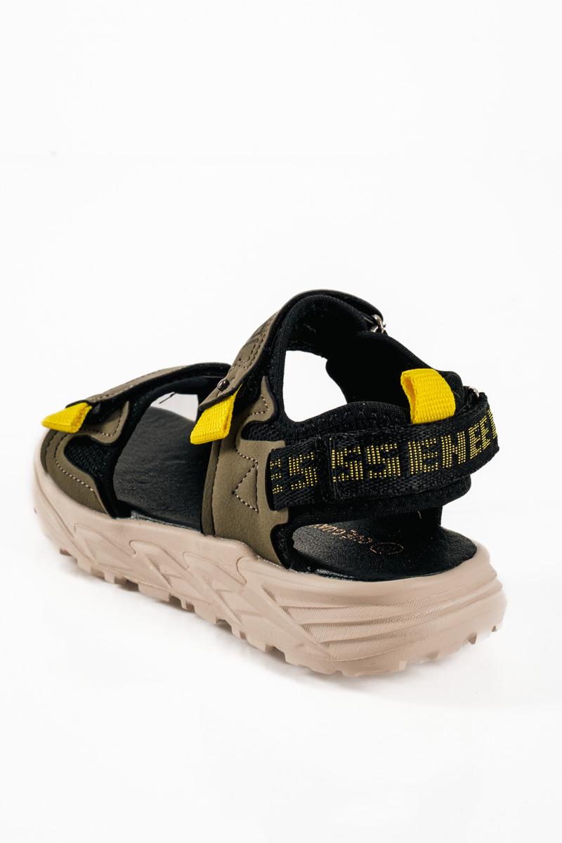 Παιδικά sporty sandals με velcro και υπερυψωμένη σόλα σε λαδί απόχρωση