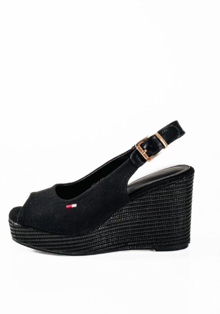 Υφασμάτινες slingback πλατφόρμες σε μαύρο χρώμα
