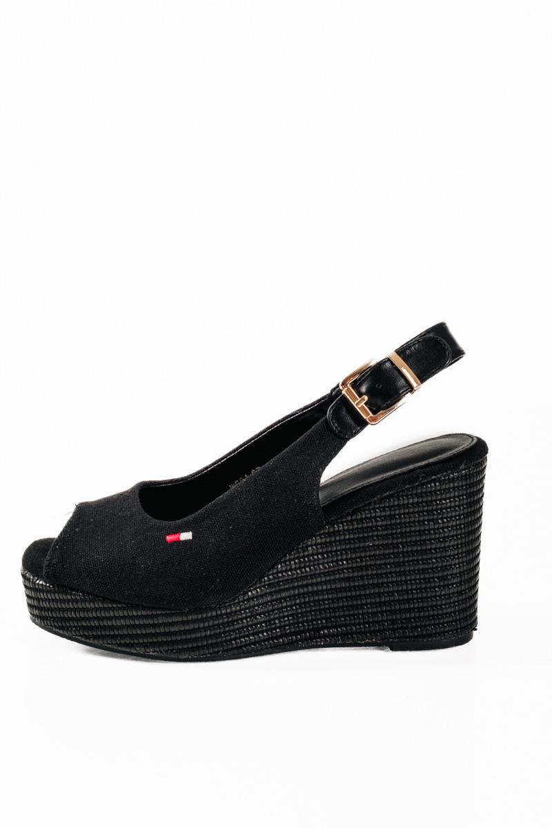 Υφασμάτινες slingback πλατφόρμες σε μαύρο χρώμα