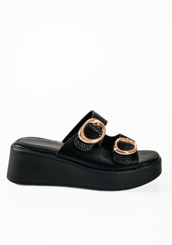 Γυναικεία flatforms με δύο φάσες και ανάγλυφο σχέδιο σε μαύρο χρώμα