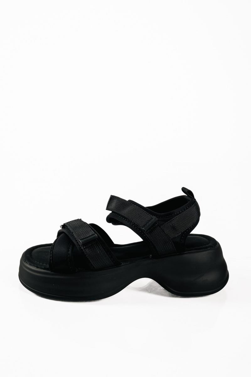 Sporty sandals με συνδυασμό υλικών και velcro σε μαύρο χρώμα