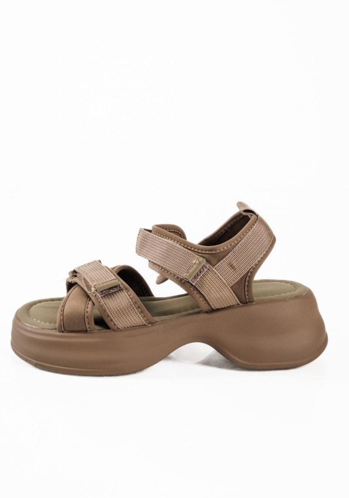 Sporty tracksole sandals με velcro σε λαδί απόχρωση