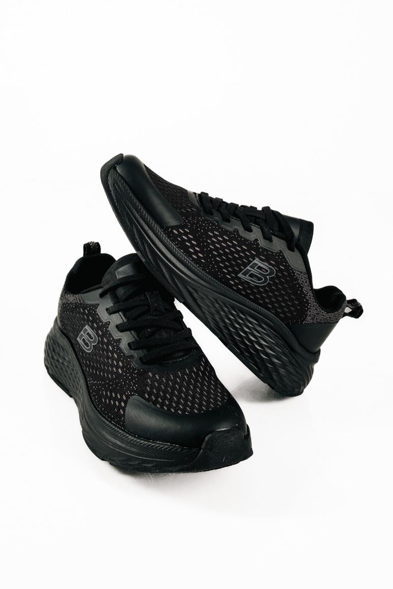 Γυναικεία running αθλητικά με μαλακό πέλμα σε μαύρο χρώμα