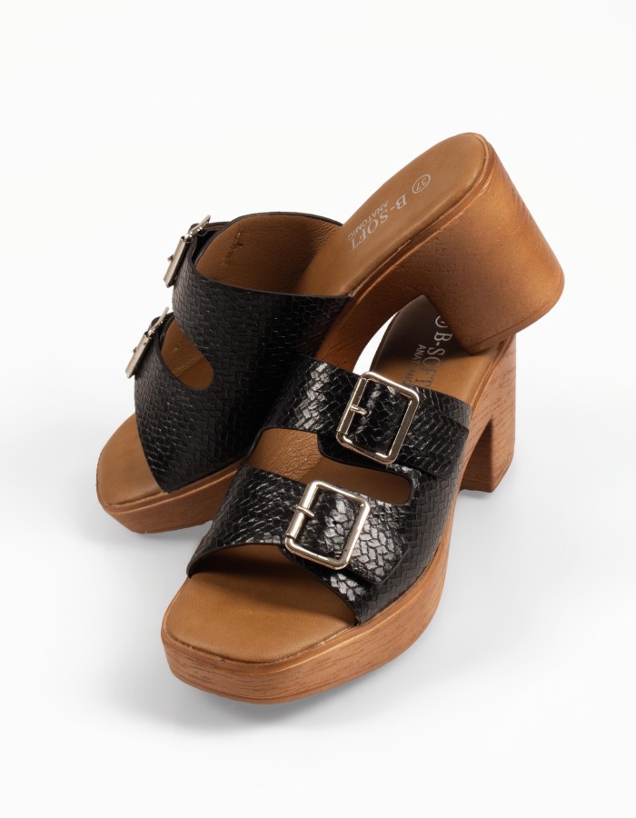 B-Soft μαύρα mules με xοντρό ψηλό τακούνι και κροκό υφή