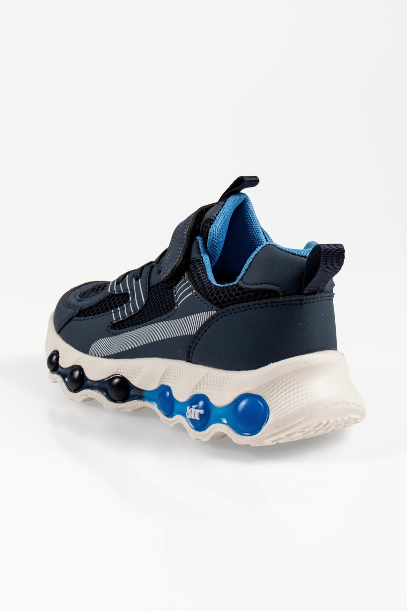 Παιδικά μπλε αθλητικά sneakers με αυτοκόλλητο