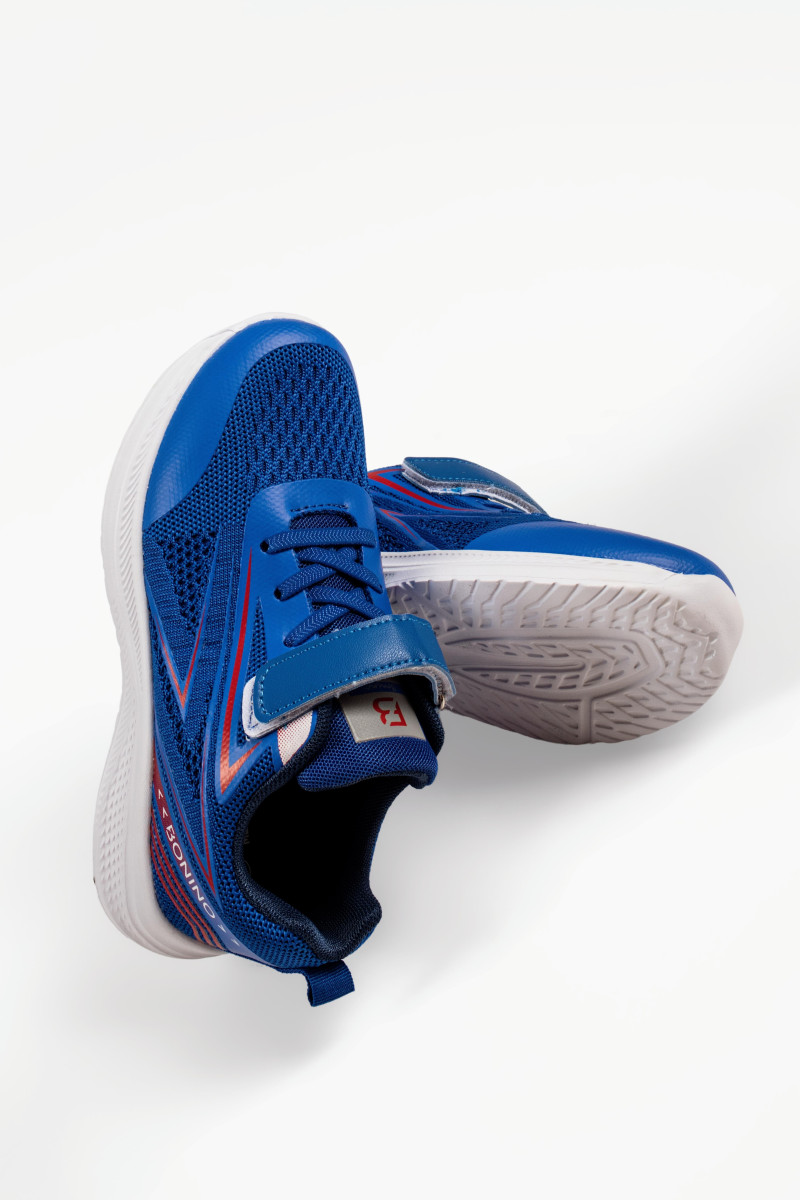 Παιδικά αθλητικά sneakers μπλε με αυτοκόλλητο λουράκι και μαλακό πάτο