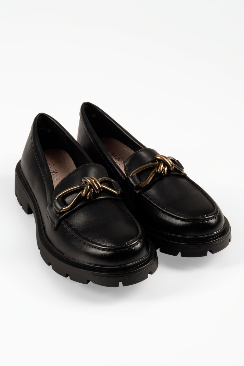Chunky μαύρα γυναικεία loafers με διακοσμητικό μεταλλικό φιόγκο