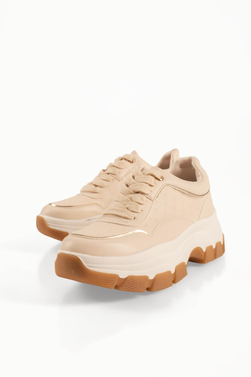 Μπεζ chunky γυναικεία sneakers με χρυσές μεταλλικές λεπτομέρειες