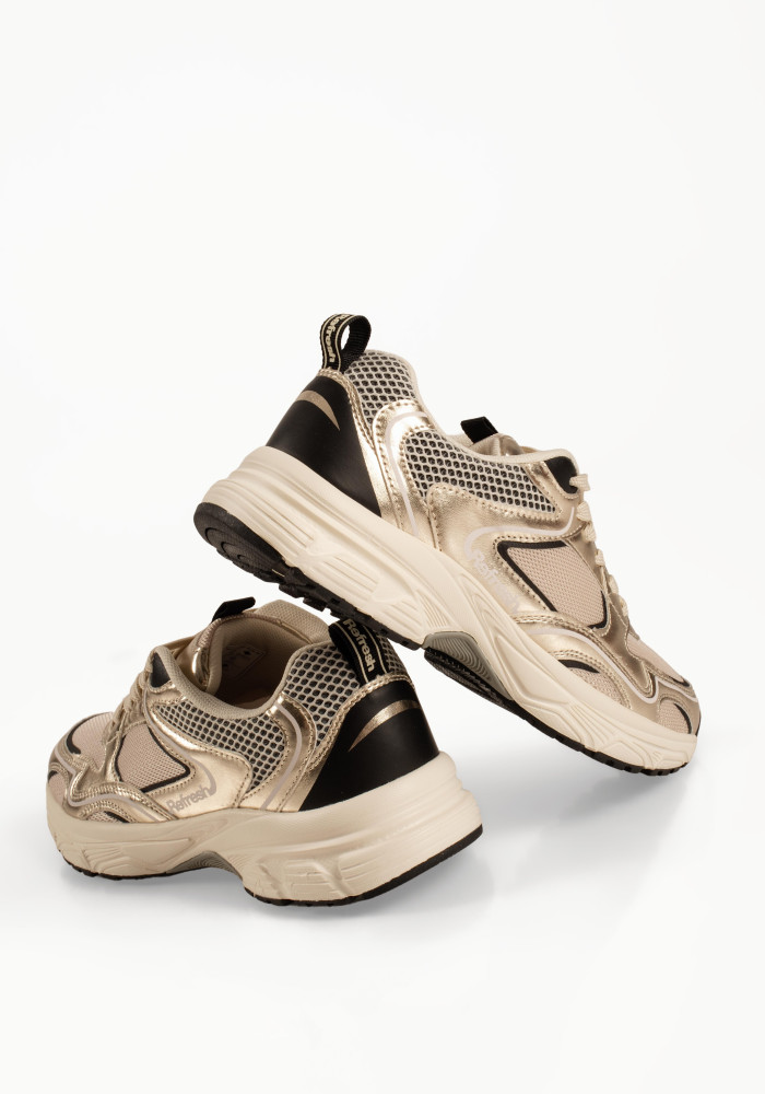 Refresh γυναικεία χρυσά sneakers με κορδόνια και chunky λευκή σόλα