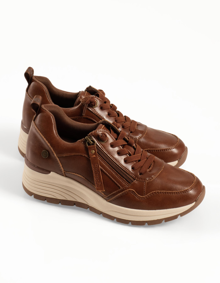 Refresh ταμπά γυναικεία sneakers με μπεζ υπερυψωμένη σόλα