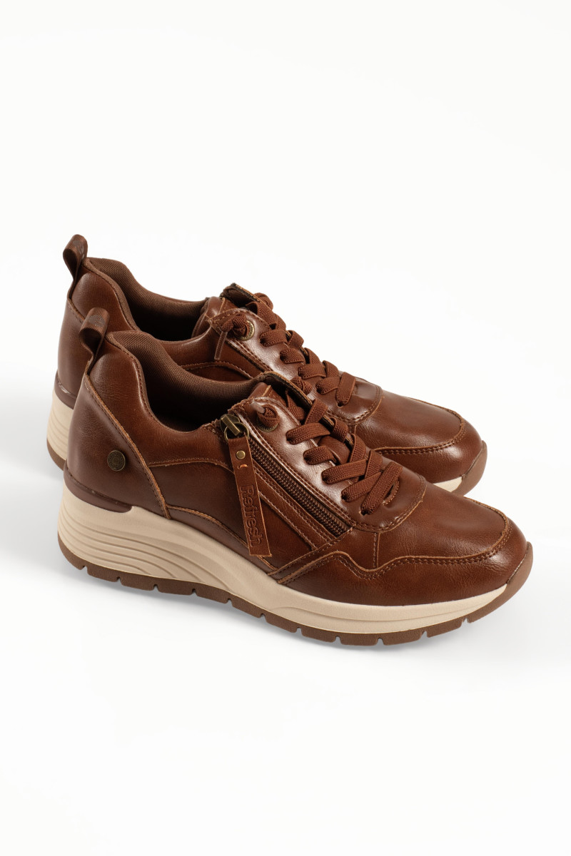 Refresh ταμπά γυναικεία sneakers με μπεζ υπερυψωμένη σόλα