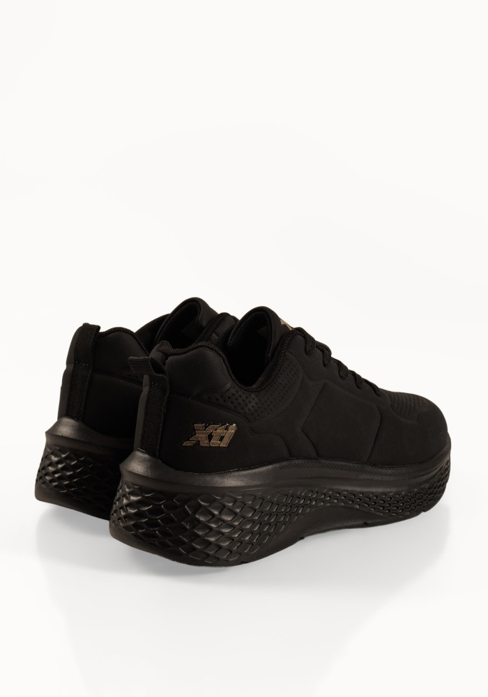 Xti μαύρα γυναικεία sneakers με χοντρή,ανάγλυφη σόλα