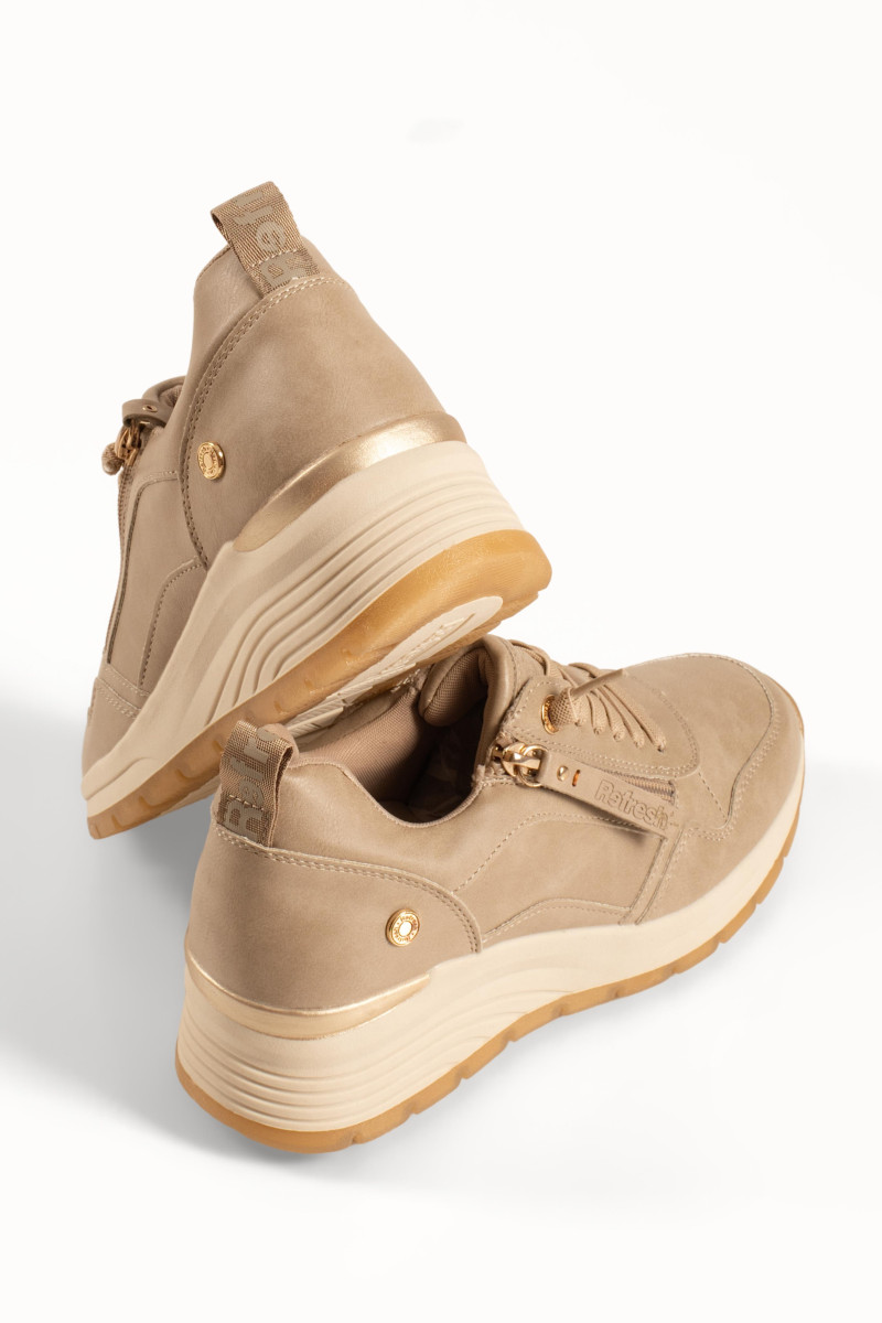 Refresh μπεζ γυναικεία sneakers με πλαϊνό φερμουάρ και ελαστικά κορδόνια