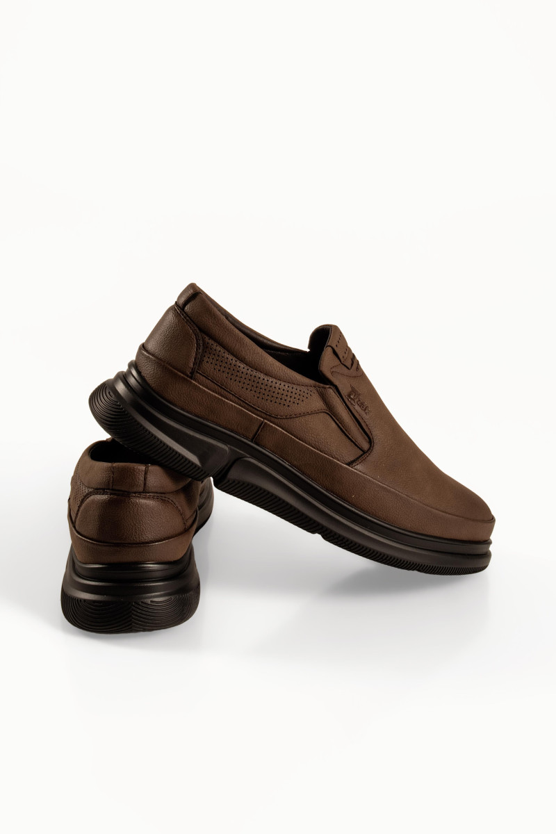 Zak ανδρικά καφέ παπούτσια slip-on με διάτρητες λεπτομέρειες