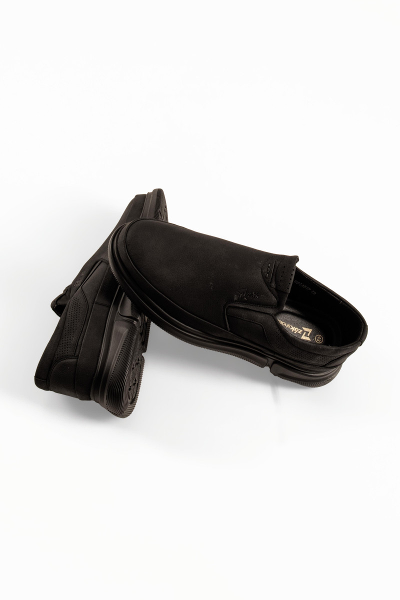 Zak ανδρικά μαύρα παπούτσια slip-on με διάτρητες λεπτομέρειες