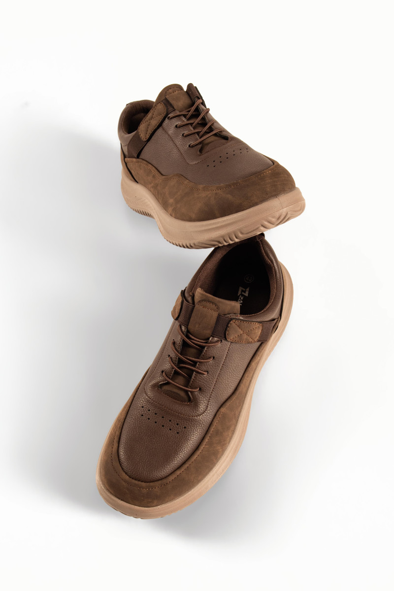Zak ανδρικά slip-on sneakers με φαρδιά σόλα σε καφέ χρώμα