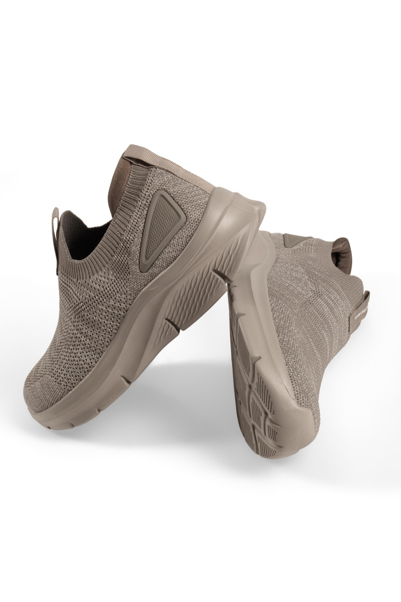 Γκρι ανδρικά sneakers της Xti από διαπνέον υφασμάτινο υλικό