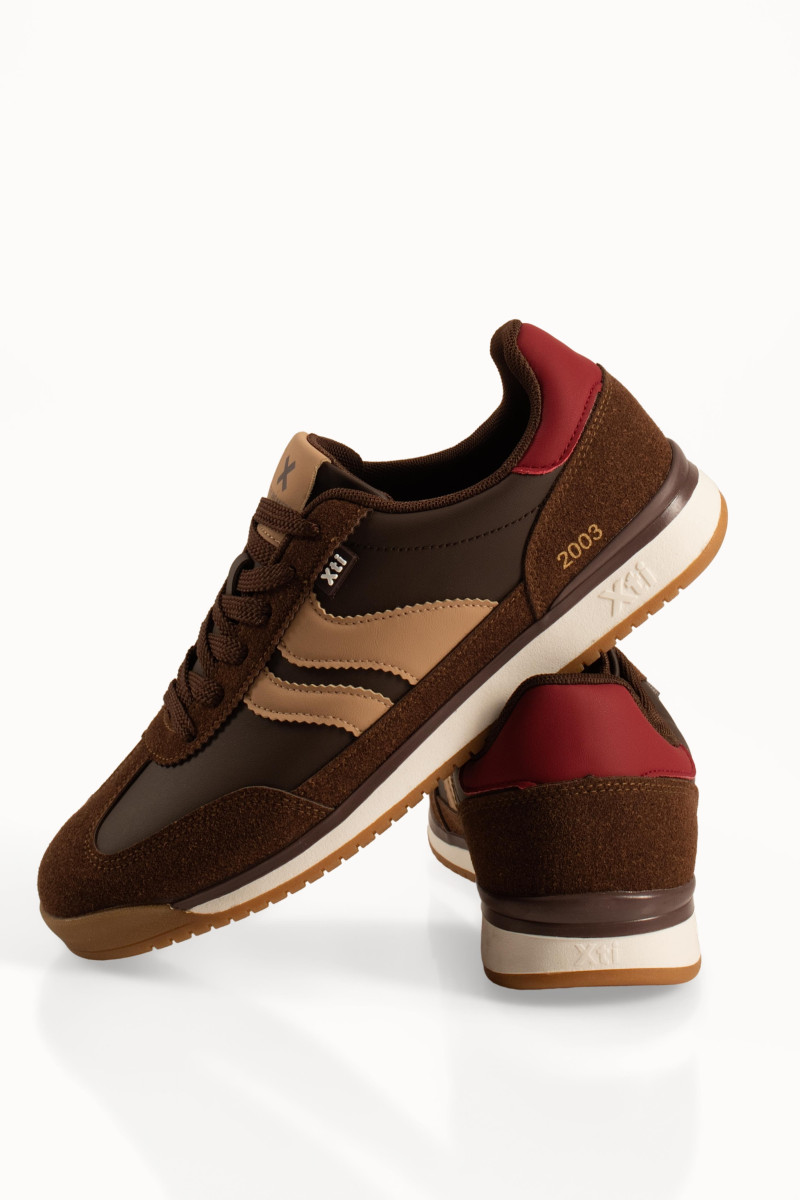 Xti καφέ ανδρικά sporty-retro sneakers με σουέτ λεπτομέρειες