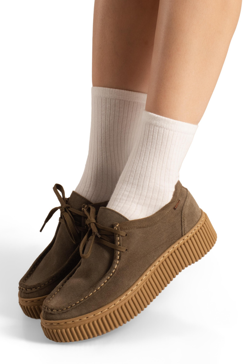 Ragazza γυναικεία δερμάτινα Lace Up loafers με περιμετρική ραφή σε λαδί χρώμα