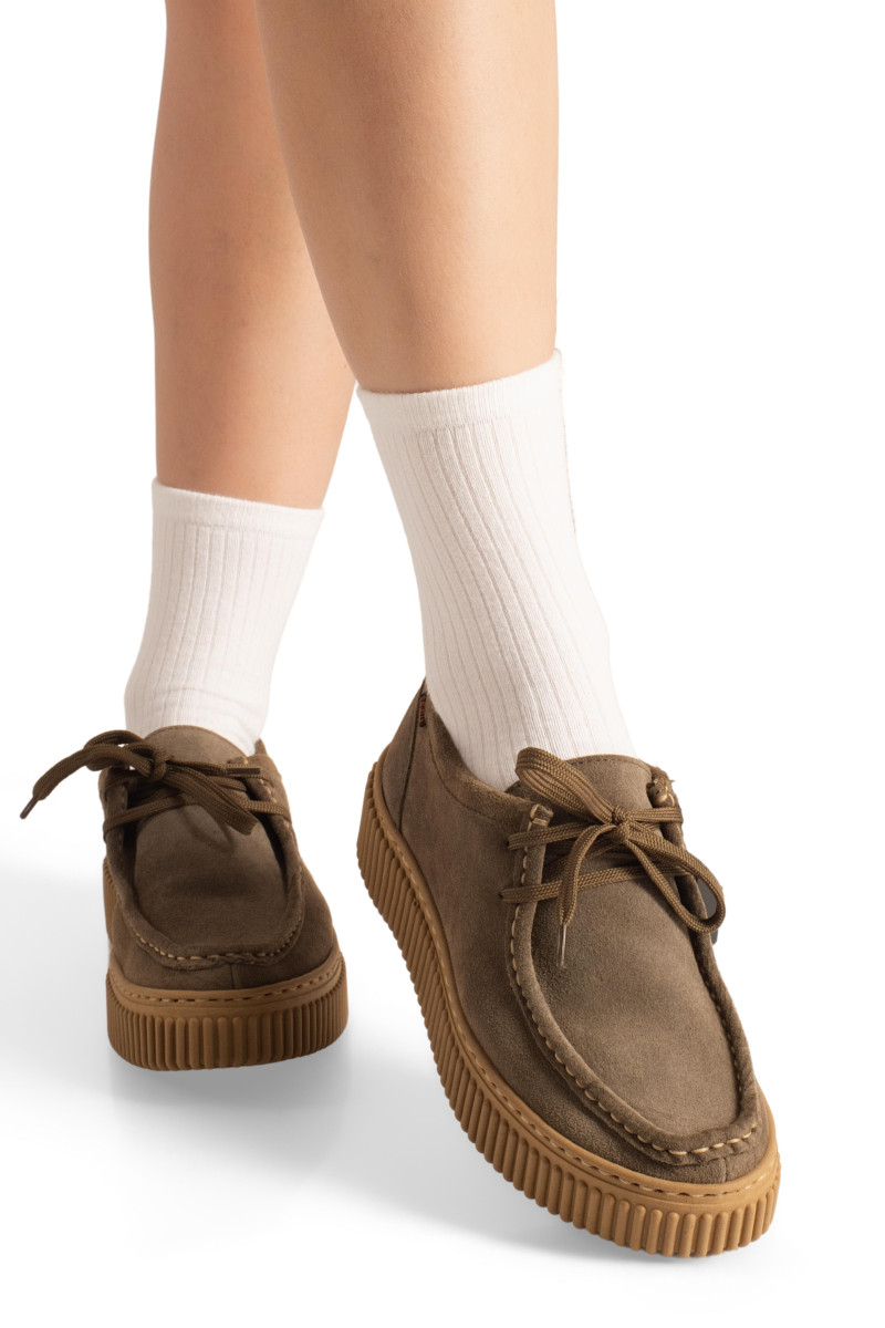 Ragazza γυναικεία δερμάτινα Lace Up loafers με περιμετρική ραφή σε λαδί χρώμα