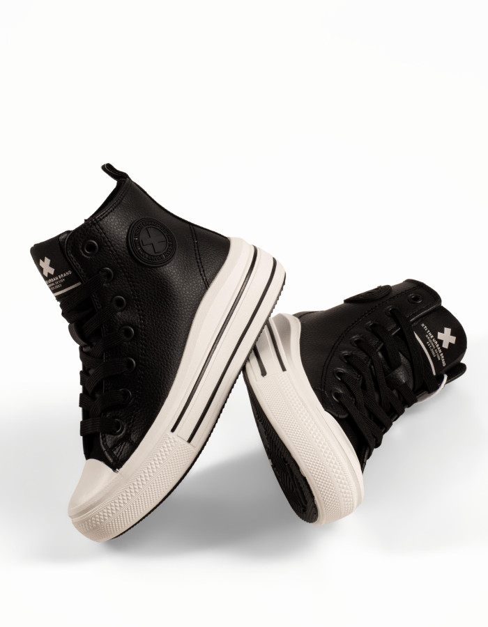 Xti μαύρα παιδικά sneakers μποτάκια με κορδόνια και φερμουάρ