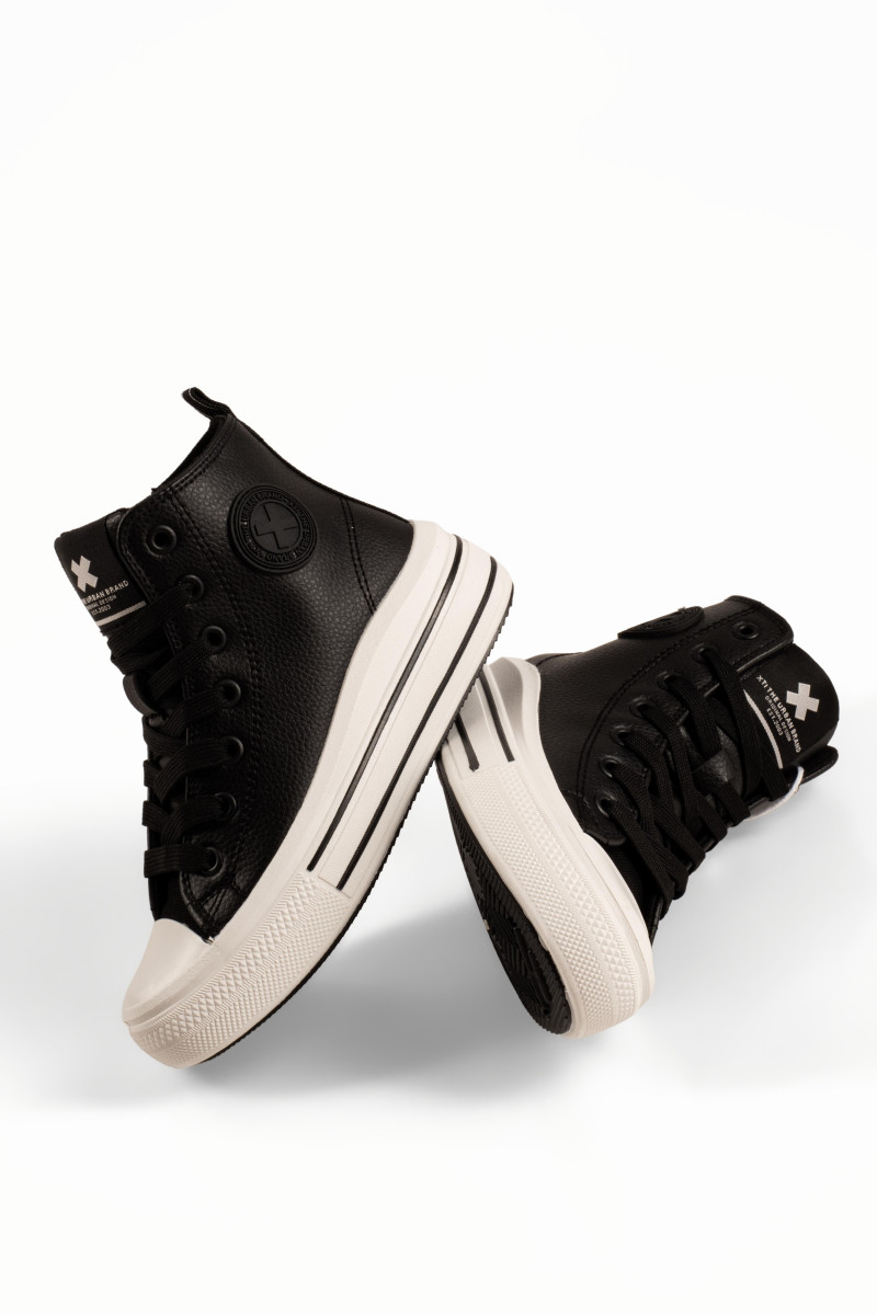 Xti μαύρα παιδικά sneakers μποτάκια με κορδόνια και φερμουάρ
